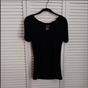 Apt. 9 Essentials Black Tee